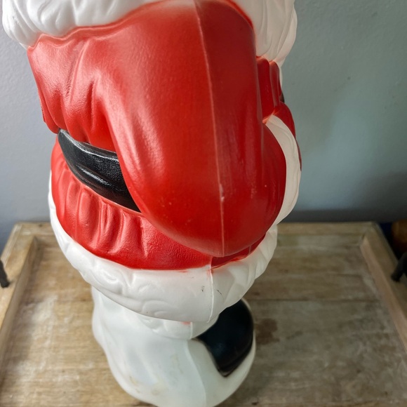 Vintage 1999 Santa Claus 18” Blow Mold by Grand Venture - Picture 10 of 16